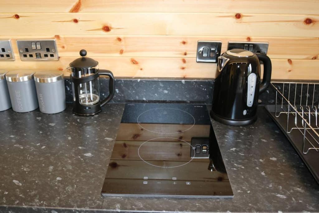 Glampods Glamping Pod - Meet Highland Cows And Sheep Elgin Villa Eksteriør billede