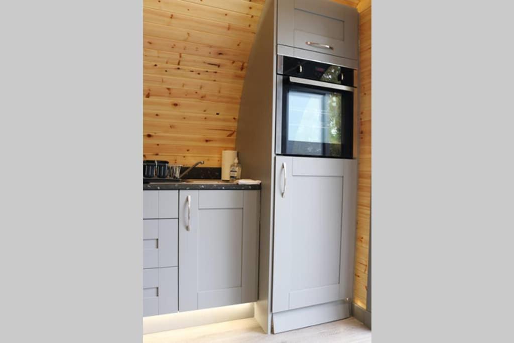 Glampods Glamping Pod - Meet Highland Cows And Sheep Elgin Villa Eksteriør billede